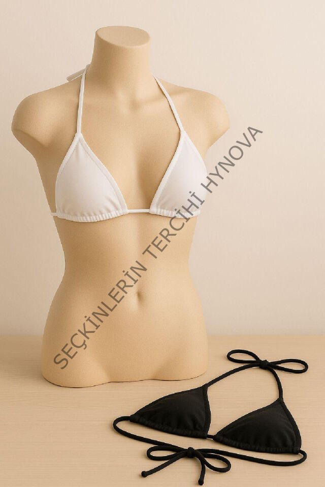 Kadın Siyah ve Beyaz Minimal Kesim Üçgen Bikini Üstü – Modern ve Şık Tasarım