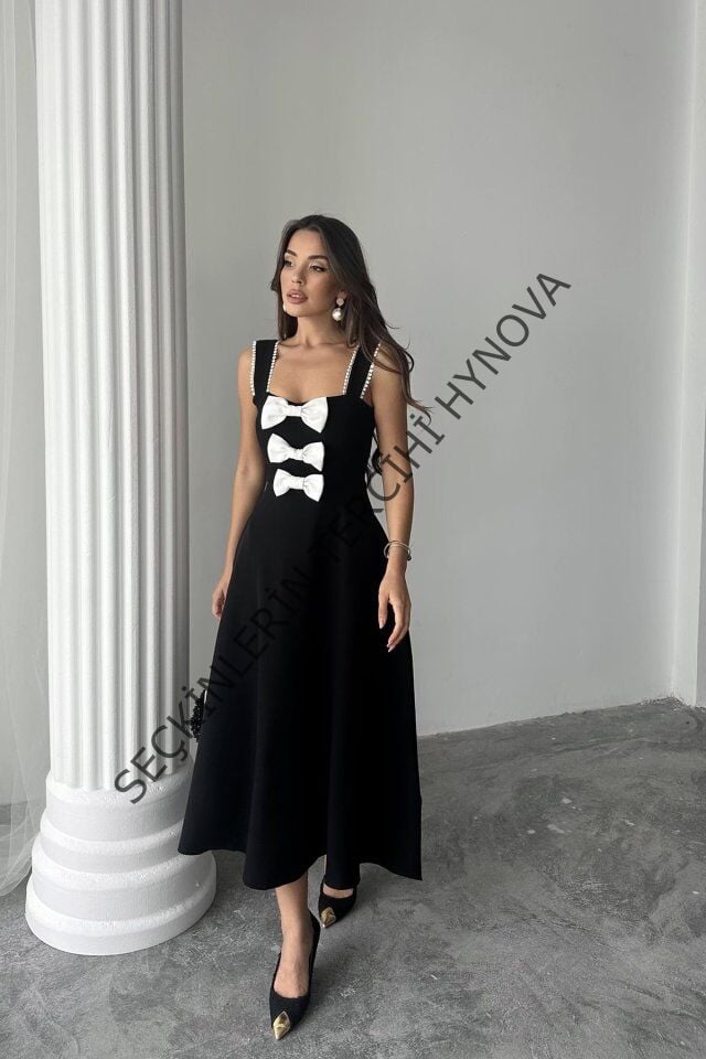 Siyah Fiyonk Garnili Dantelli Elbise