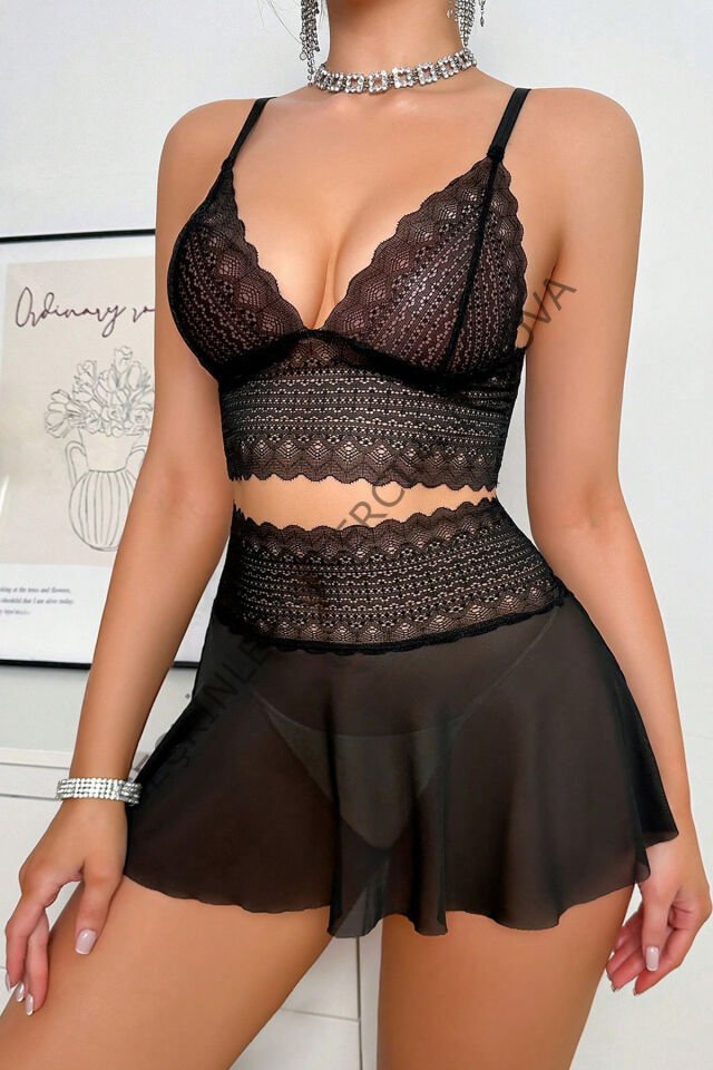 Kadın Siyah Dantel ve Tül Detaylı Etekli Şık Gecelik Takımı – Modern, Konforlu