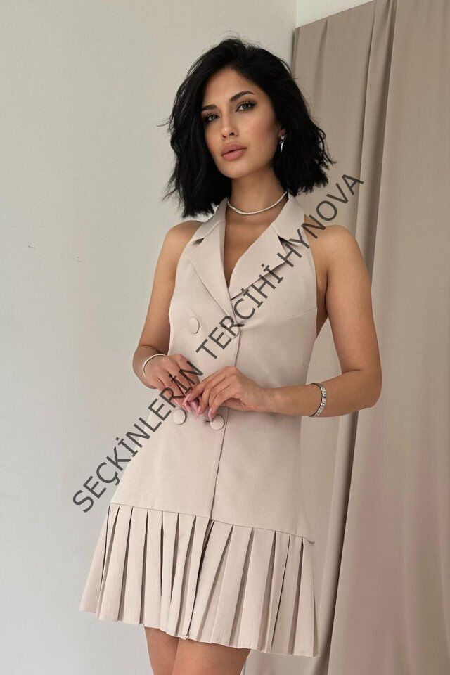 Bej Sırtı Açık Ceket Yakalı Elbise