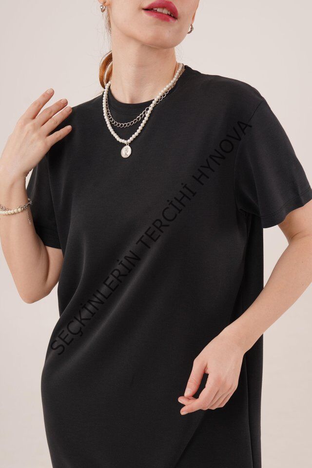 Yırtmaç Detaylı Kısa Kollu Salaş Maxi Siyah Elbise