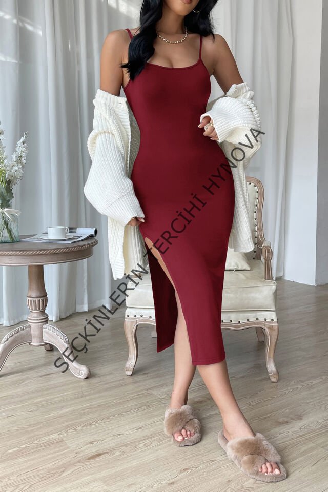 Kadın Bordo Yırtmaçlı Diz Altı Vücüdu Saran Gecelik
