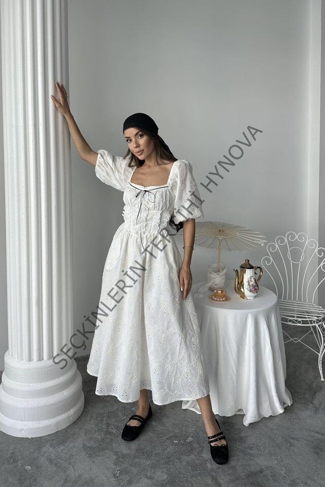 Ekru Dantel Detaylı Brode Elbise