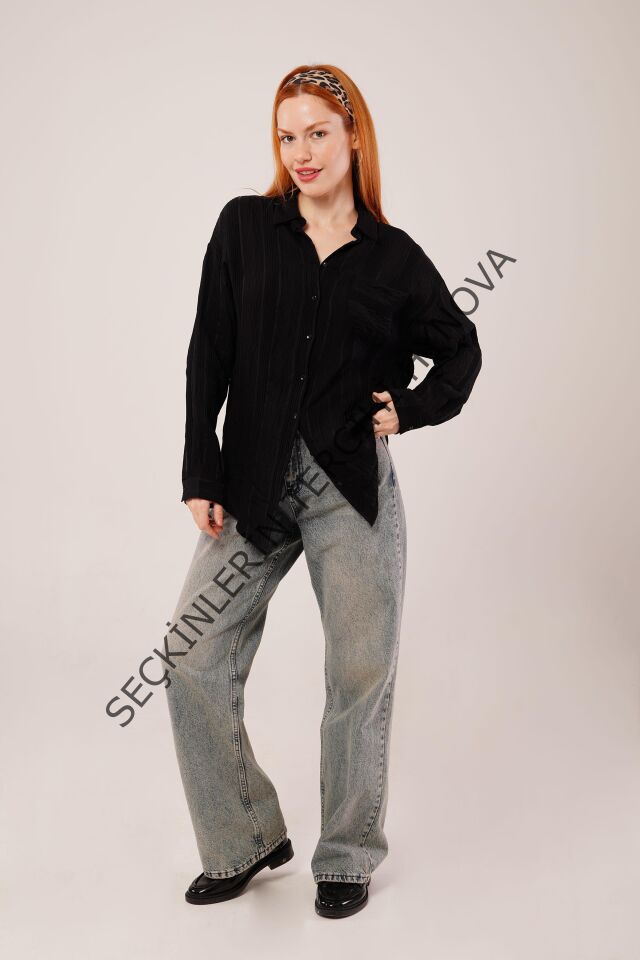Hakim Yaka Çizgili Cep Detaylı Siyah Gömlek