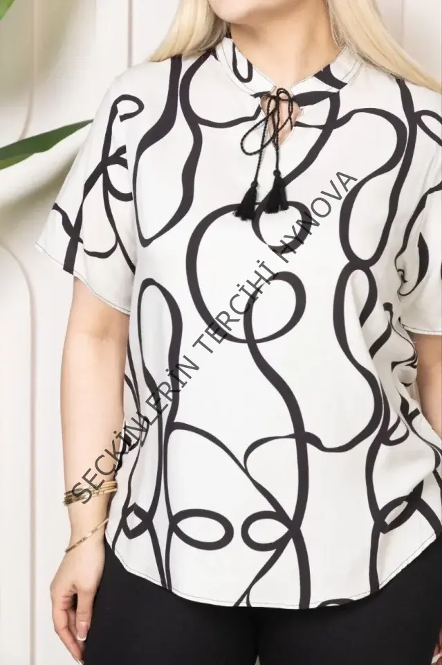 Desenli Püsküllü Viskon Bluz Bebe Yaka Kısa Kollu Big Size Rahat Kesim - Desenli