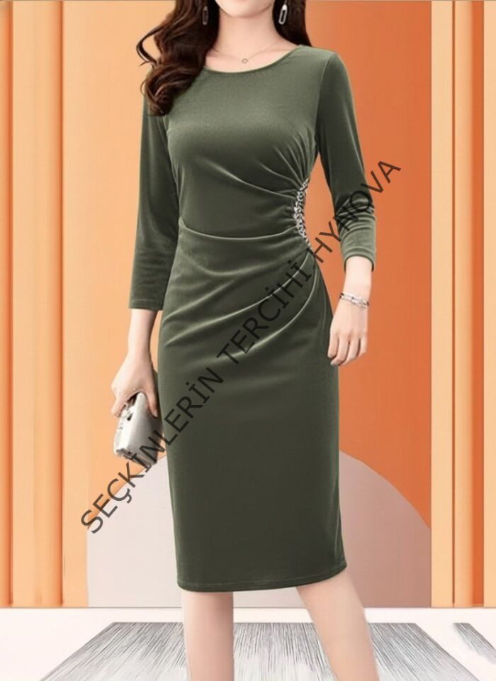 Kadın Uzun Kollu Bot Yaka Yanı Taş Detaylı Midi Kadife Elbise