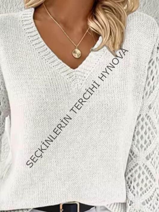 Kadın Uzun Kollu V Yaka Kol Delikli Baklava Desen Detaylı Triko Kazak