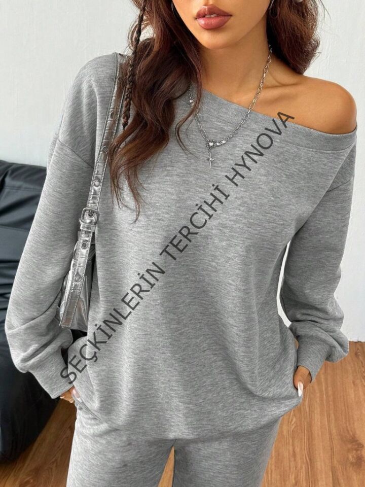 Kadın Uzun Kollu Tek Omuzdan Açık Iki Iplik Bluz Ve Pantolon Ikili Takım