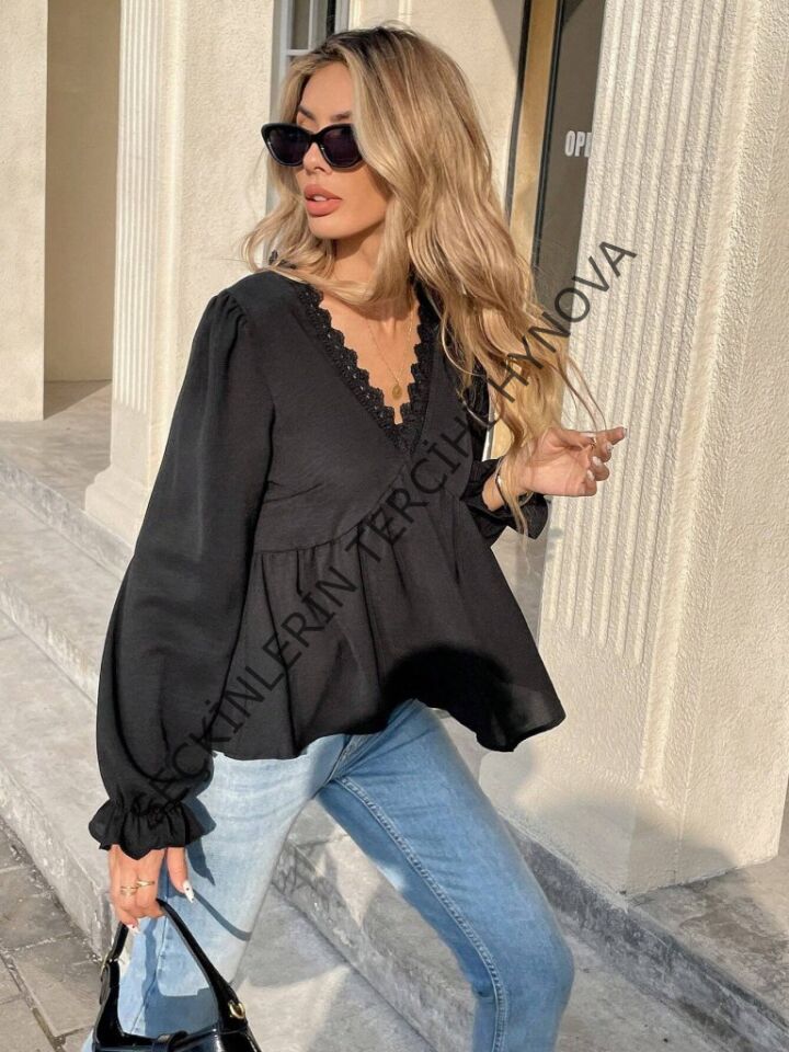 Kadın Uzun Kollu V Dantel Yaka Aerobin Bluz