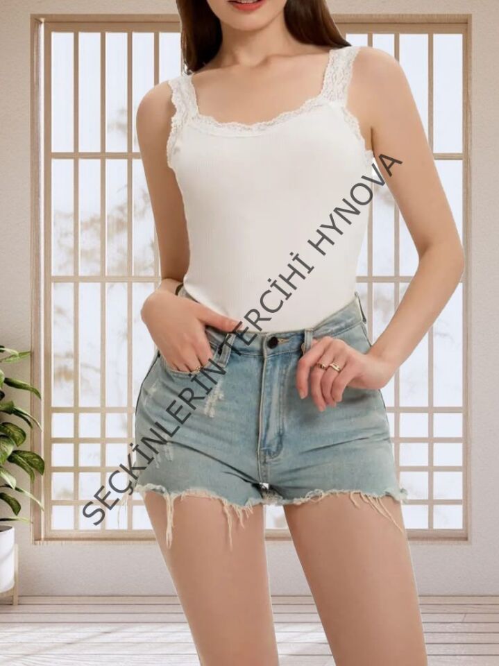 Kadın Askılı Yuvarlak Yaka Dantel Detay Kaşkorse Bluz