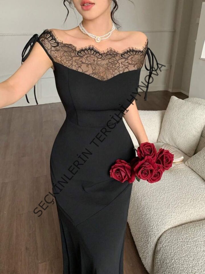 Kadın Göğüs Ve Yakası Dantel Detaylı Kayık Yaka Görünümlü Uzun Ithal Krep Elbise