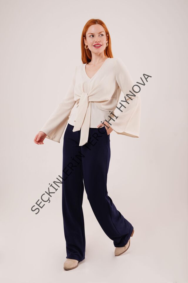 Ön Bağlamalı Volan Kol Ekru Bluz