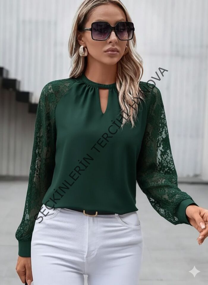 Kadın Uzun Dantel Kollu Yuvarlak Yakalı Sandy Bluz