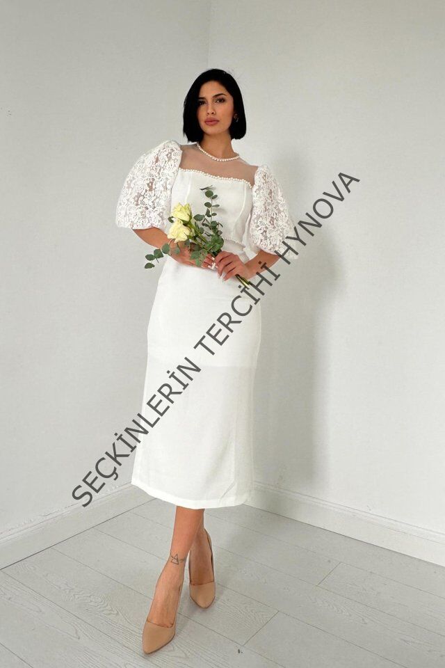 Beyaz İncili Tül Detay Elbise