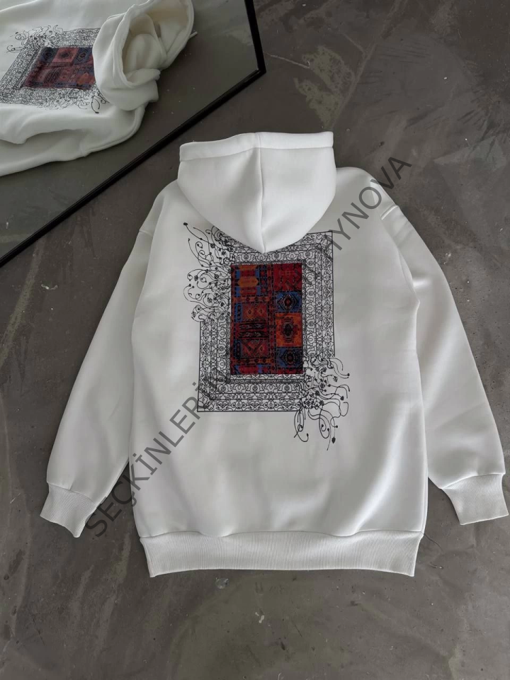Uzun Kol Kapşonlu Ön Ve Arka Baskılı SweatShirt - Beyaz