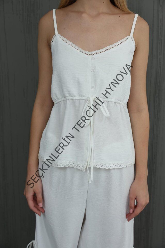 Fiyonklu Bluz Takım - Beyaz