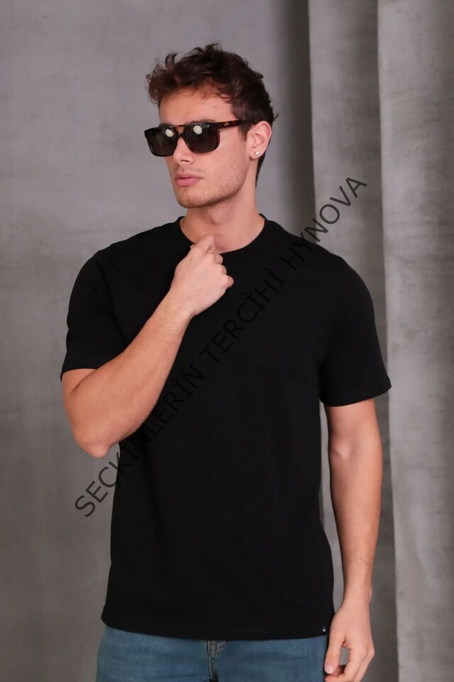 Erkek Relax Fit Bisiklet Yaka %100 Pamuk Rahat Kesim Basic Tişört