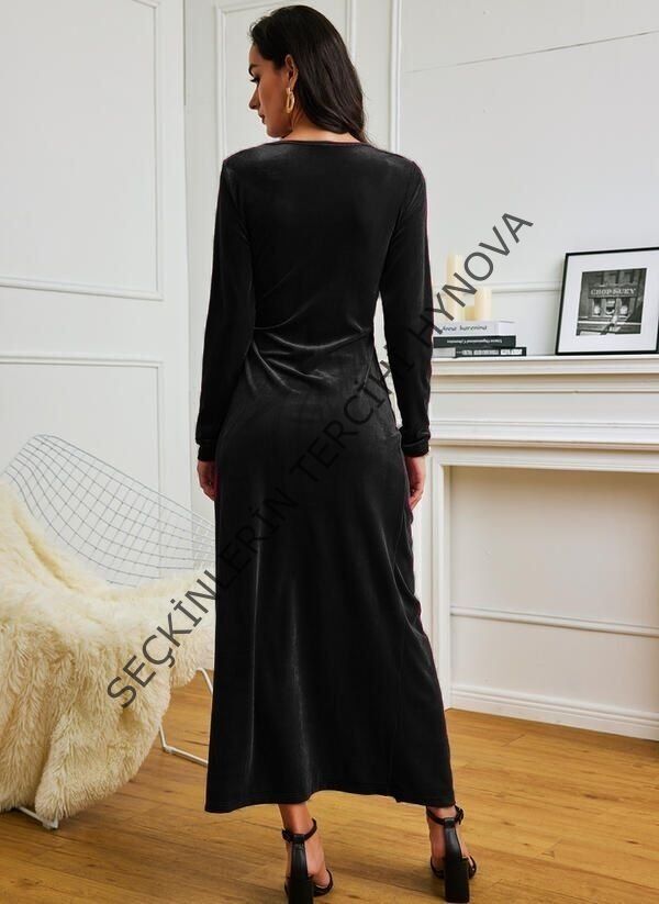 Kadın Uzun Kollu Kruvaze Yaka Yırtmaçlı Kadife Elbise