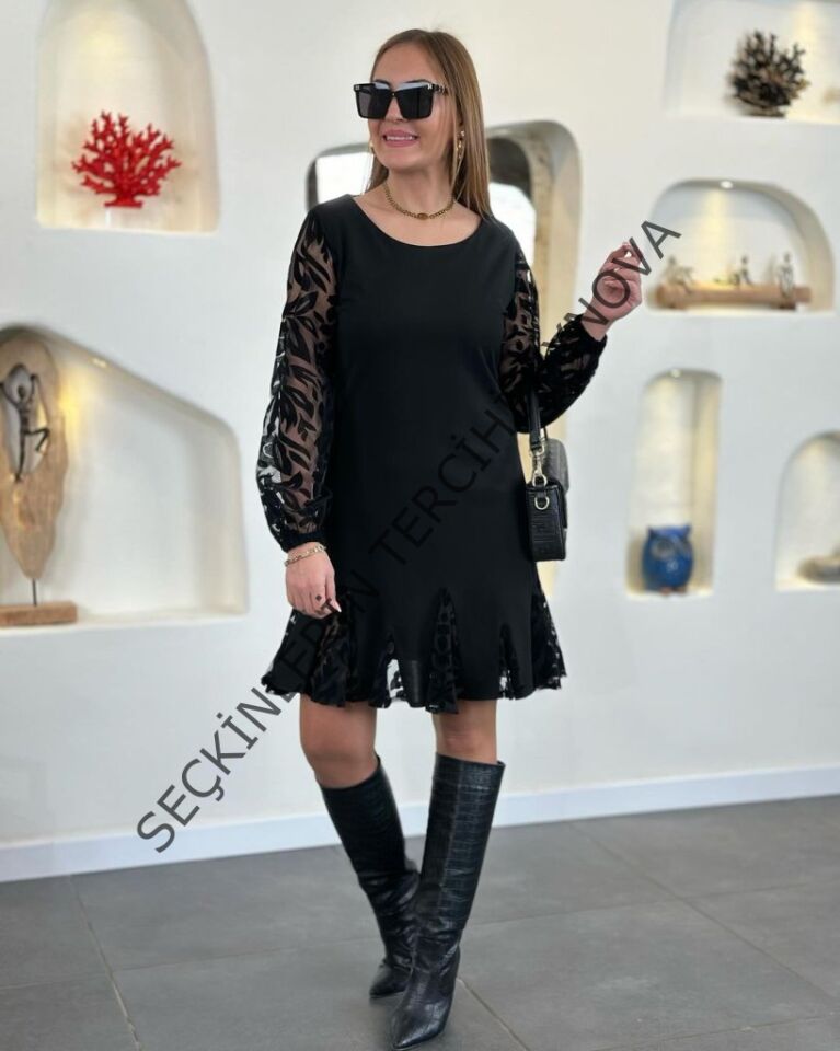 Kadın Uzun Kollu Yuvarlak Yaka Kol Ve Etek Ucu Dantelli Kısa Ithal Krep Elbise