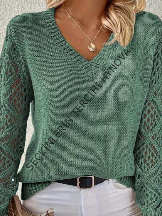 Kadın Uzun Kollu V Yaka Kol Delikli Baklava Desen Detaylı Triko Kazak