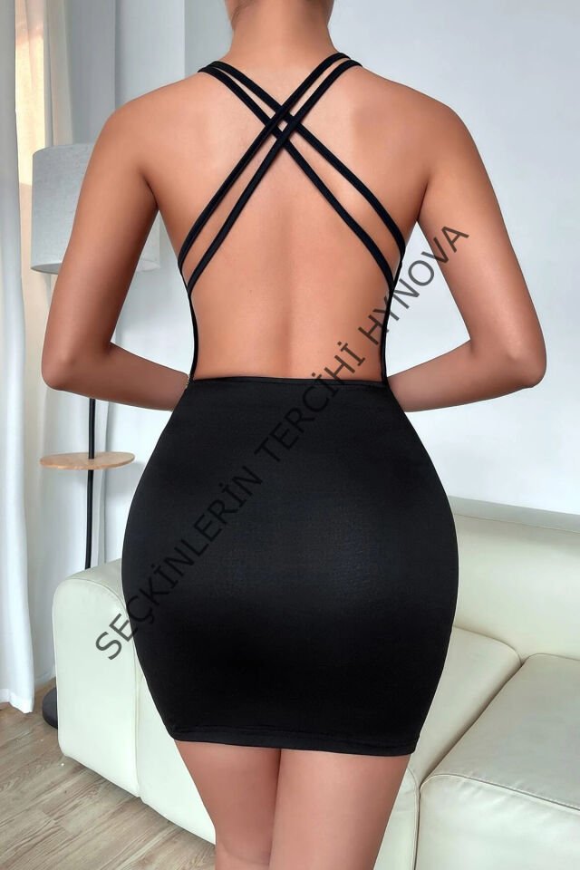 Kadın Siyah Göbek Dekolteli Çapraz Sırt Detaylı Gecelik – Modern ve Şık Tasarım