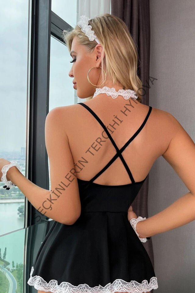 Kadın Siyah Dantel ve Tül Detaylı Tokalı Tanga Külotlu Hizmetçi Kostümü – Modern ve Şık Tasarım