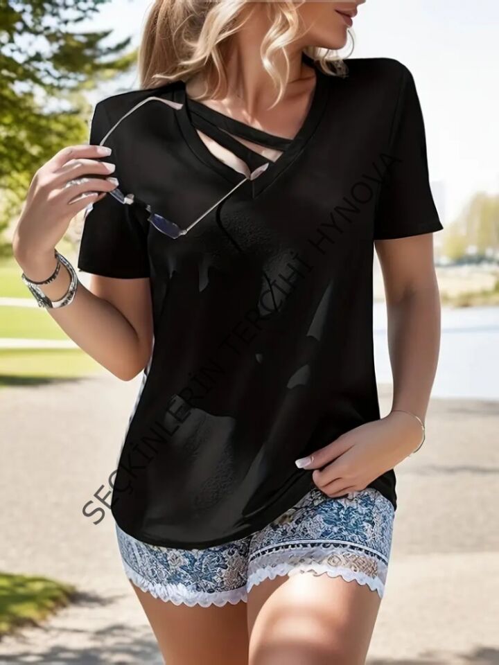 Kadın Kısa Kollu V Yaka şerit Detay Viskon Bluz