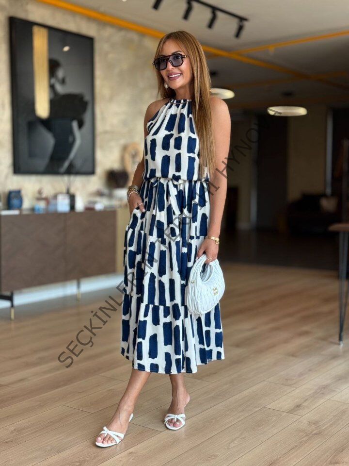 Kadın Viskon Kumaş Ip Askılı Halter Yaka Cepli Midi Boy Elbise