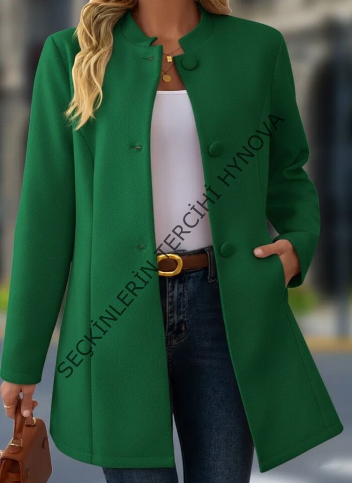 Kadın Uzun Kollu Hakim Yakalı önden Düğmeli Cep Detaylı Kısa Taba Kaşe Kaban