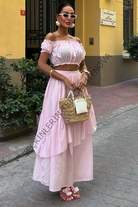 Büzgülü Crop Kat Detaylı Fırfır Etekli Takım 10196