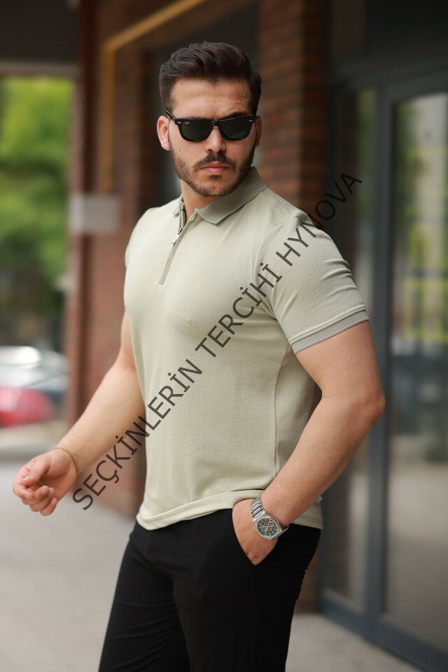 Erkek Fermuarlı Yaka Kısa Kollu Tişört