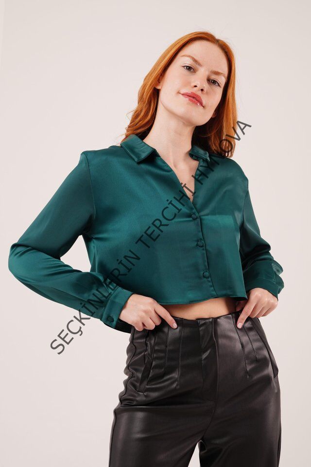 Saten Crop Model Yeşil Gömlek