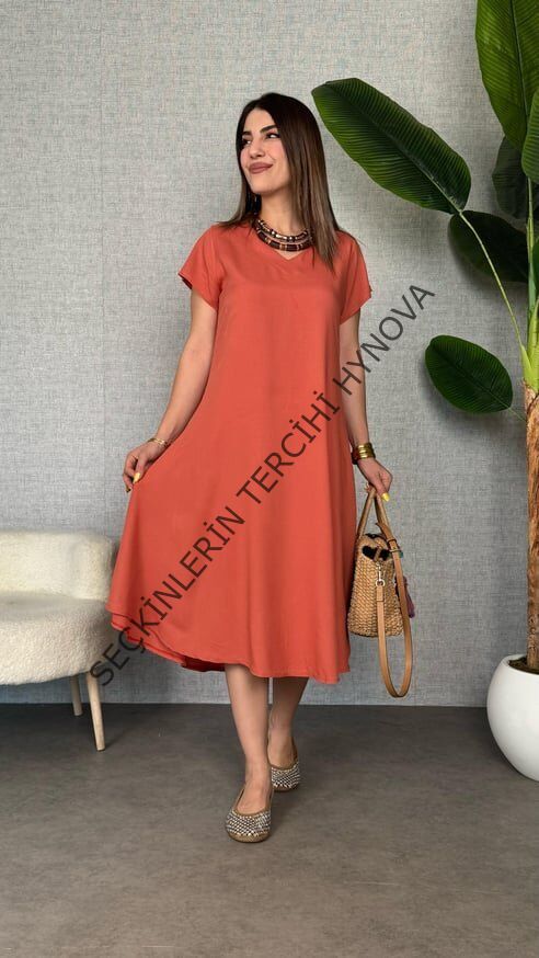 Kadın Kısa Kollu V Yaka Salaş Maxi Boy Elbise
