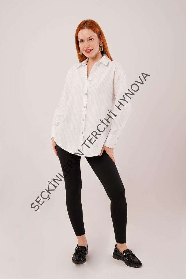 İnce Çizgi Detaylı Beyaz Gömlek