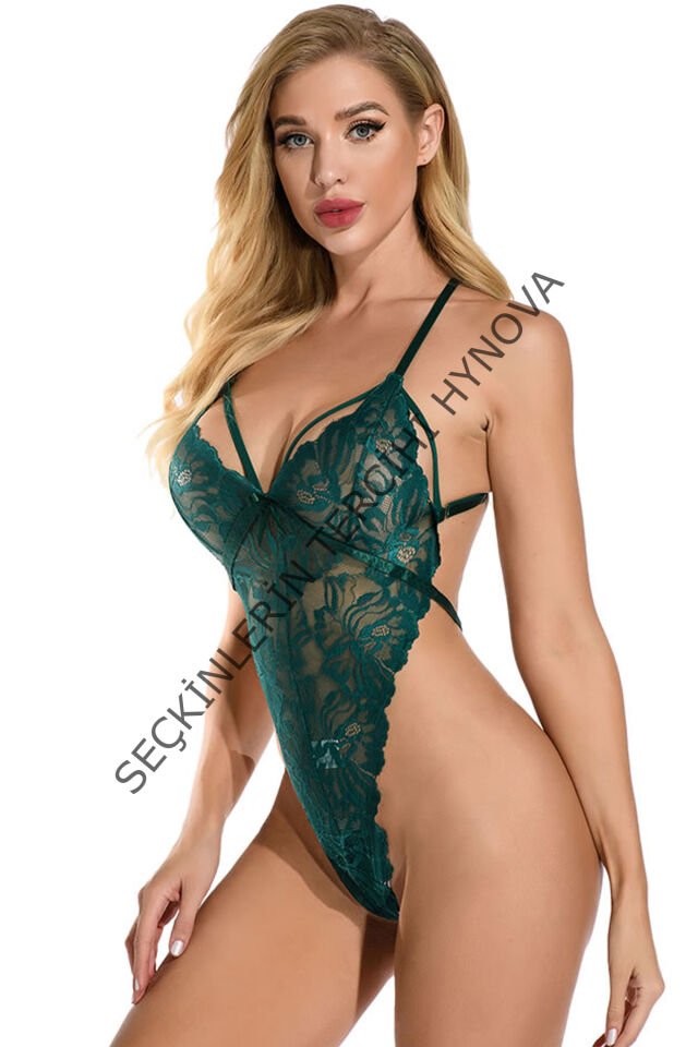 Kadın Yeşil Dantelli, Tangalı ve İp Askılı Şık İç Çamaşır Takımı – Modern, Konforlu ve Günlük Kombinlere Uygun