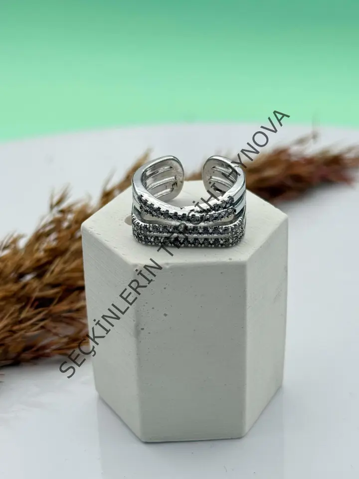 VIP Yüzük (Ayarlanabilir) // YÜZÜK-1578