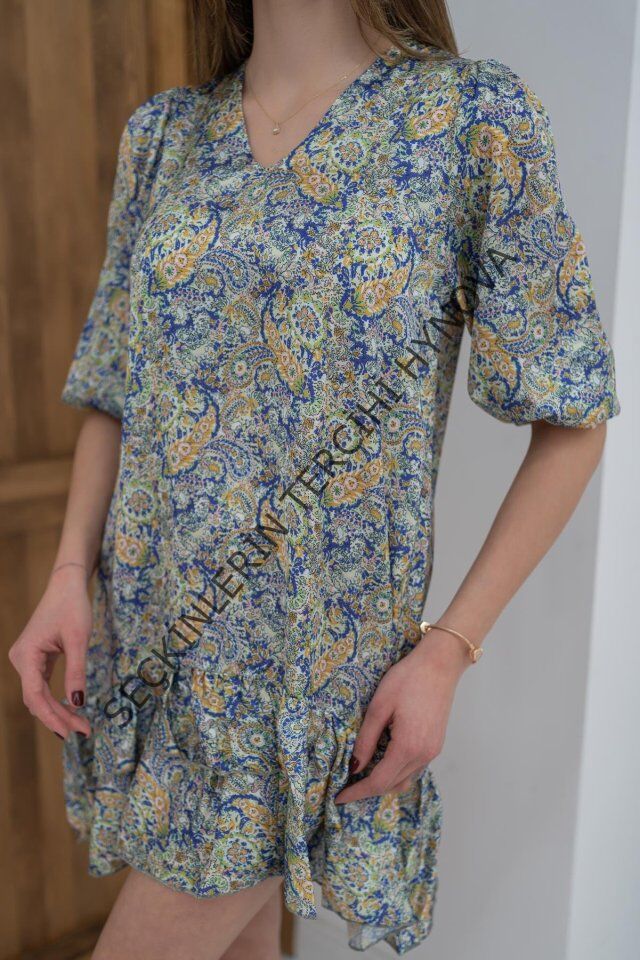 Yeşil Desenli Saten Elbise