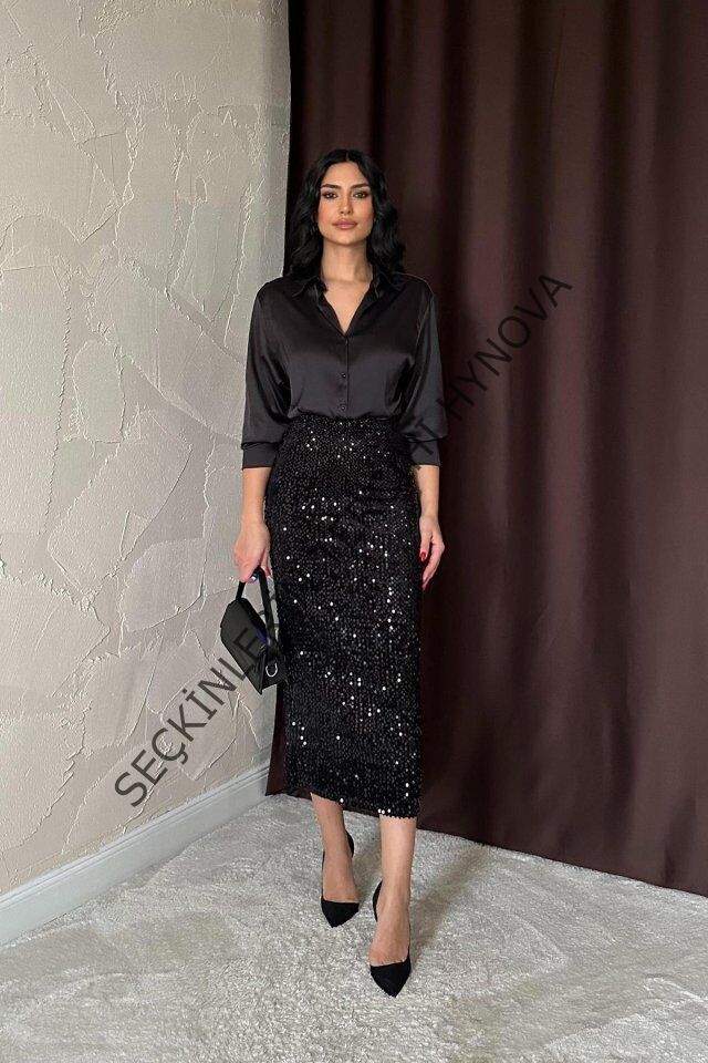 Siyah Pulpayetli Parlak Etek