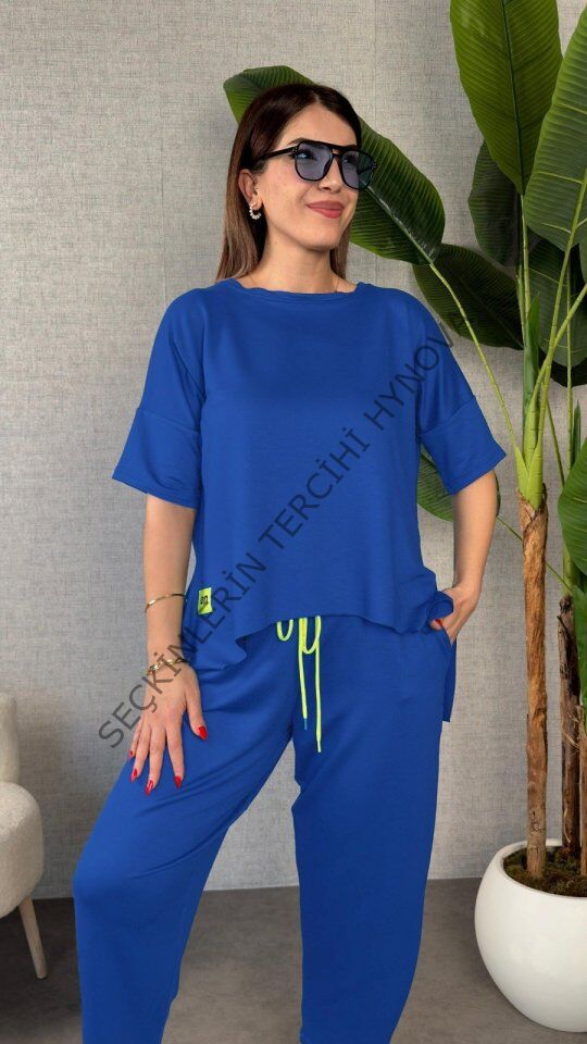 Kadın Kısa Kollu Bisiklet Yaka Viskon Iki Iplik Bluz Ve Pantolon Ikili Takım