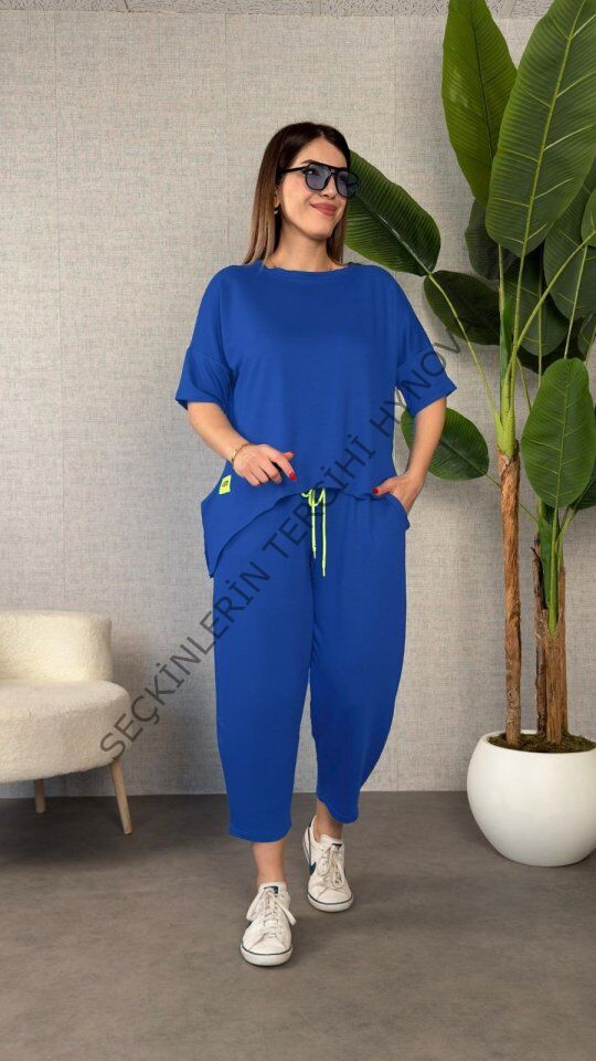 Kadın Kısa Kollu Bisiklet Yaka Viskon Iki Iplik Bluz Ve Pantolon Ikili Takım